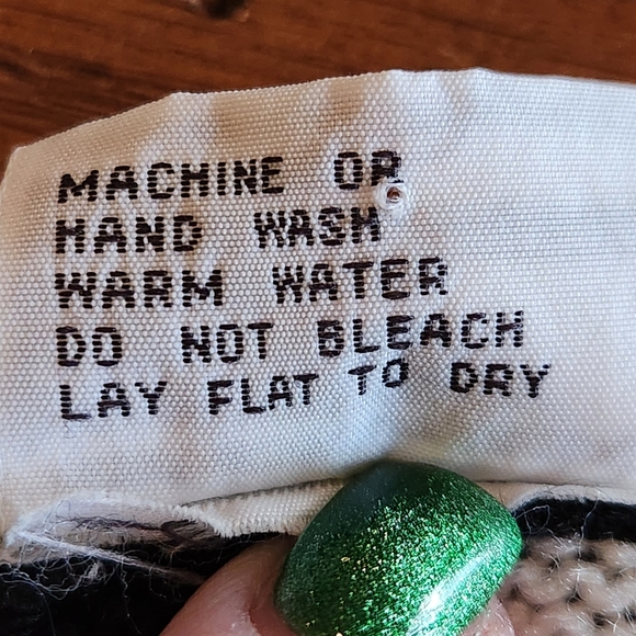 VTG Geometric Colorblock Sweater Dress Size 11/13 Colors Black and White - Picture 4 of 10